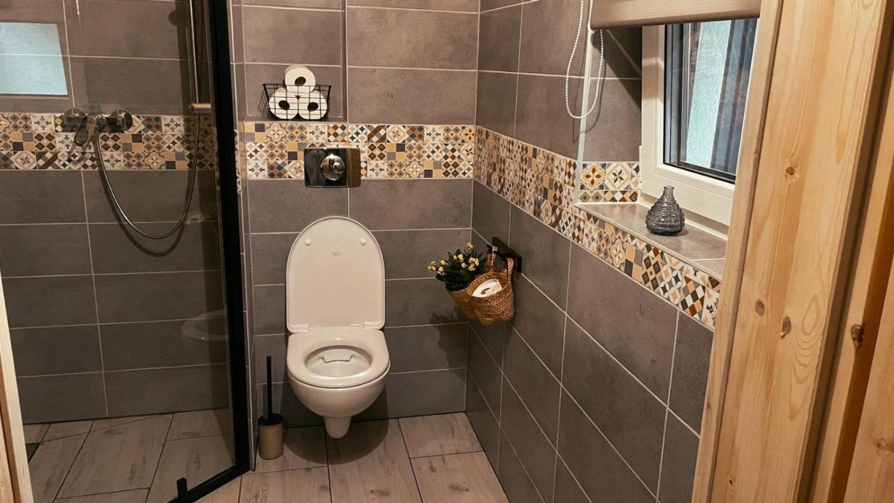 Magiczny Przystanek Apartment Myczkow Bagian luar foto