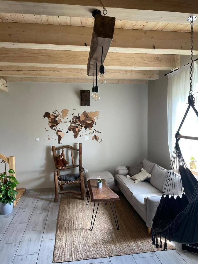 Magiczny Przystanek Apartment Myczkow Bagian luar foto